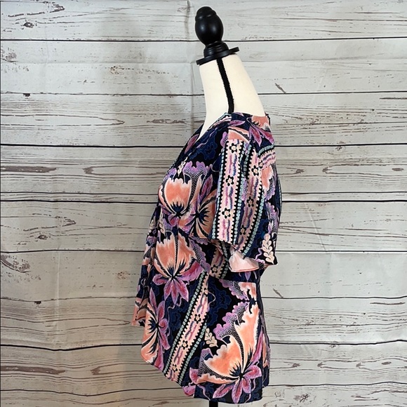 Nanette Lepore Silk Blouse (size 8) - Picture 2 of 10